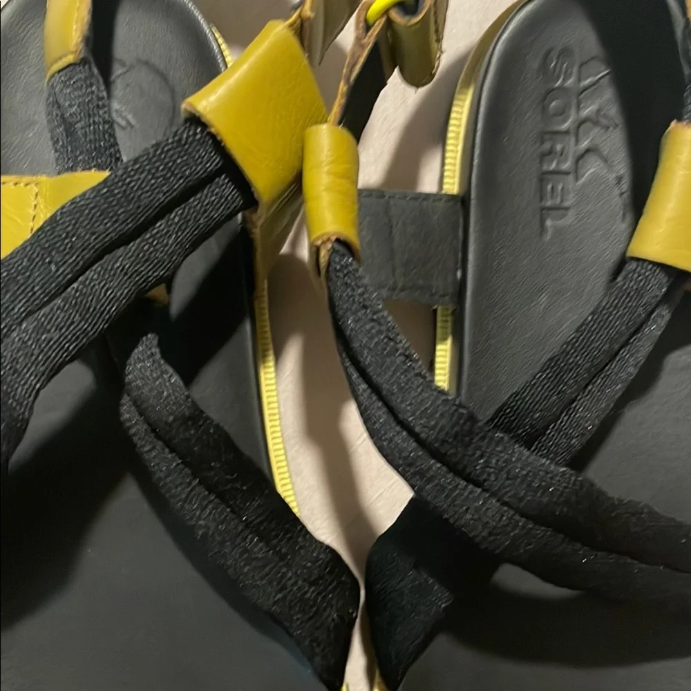 Sorel Yellow and Black Adventure Sandals - Picture 5 of 7